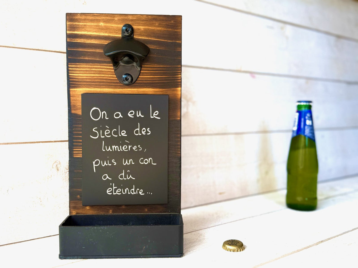 Décapsuleur mural — Le secret du bonheur
