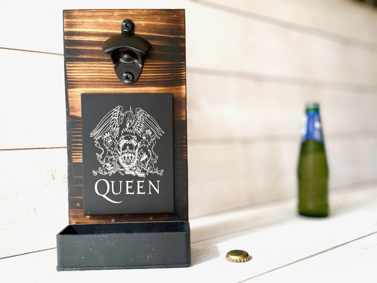 Décapsuleur mural — Queen