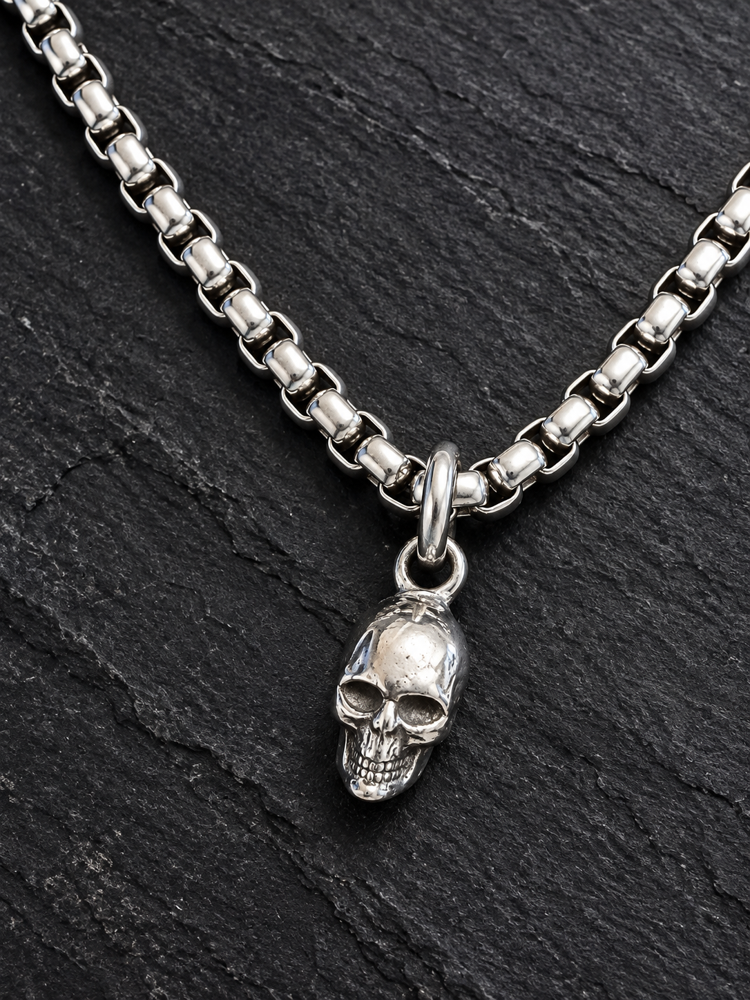 Collier crâne en acier inoxydable — ardoise