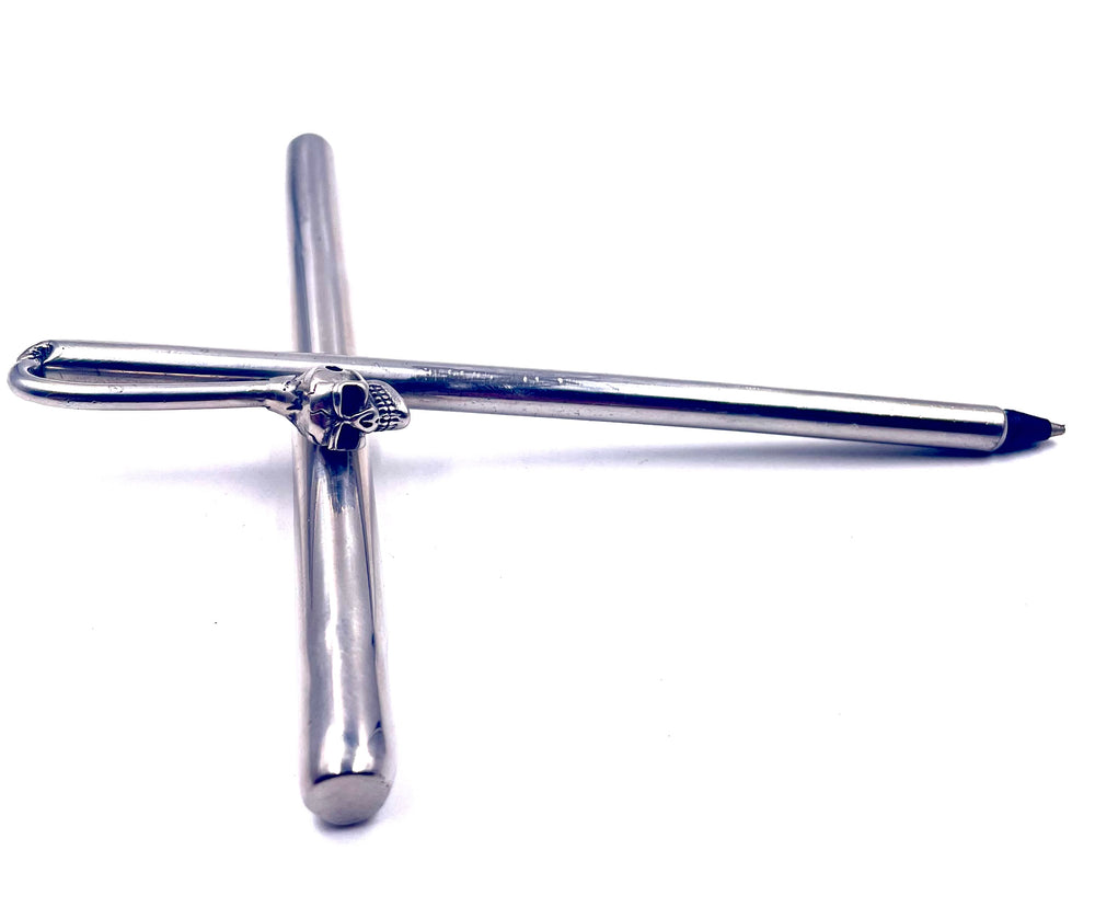 Stylo bille en acier inoxydable avec mine type Bic